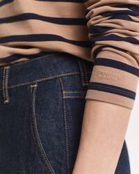 Piqu&eacute; poloshirt met lange mouwen en Bretonse streep