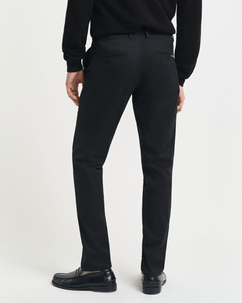 Slim Fit chino