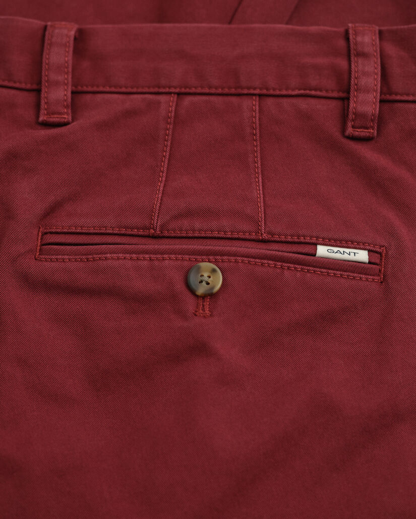 Slim Fit Super Comfort chino