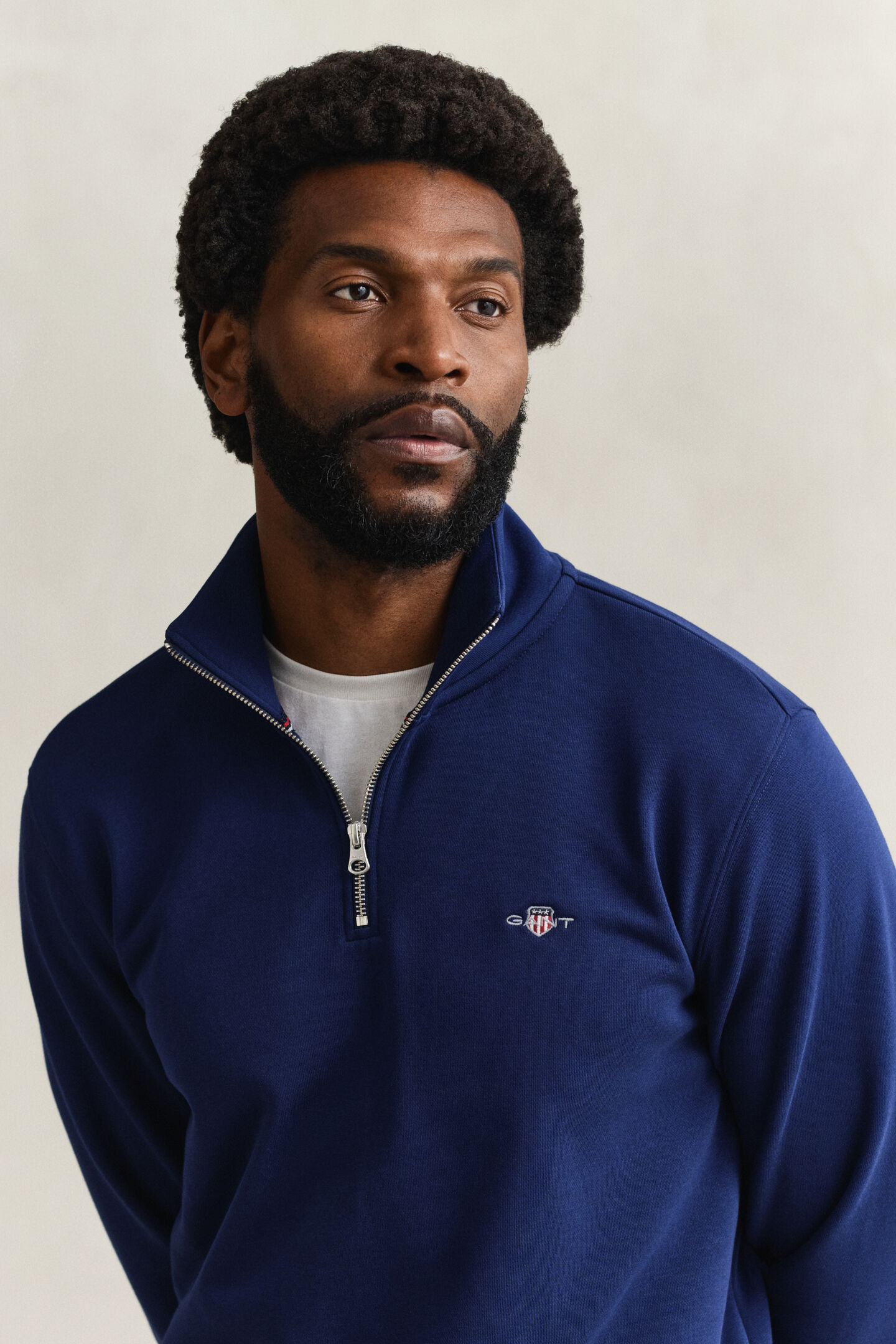 Shield sweatshirt met korte rits