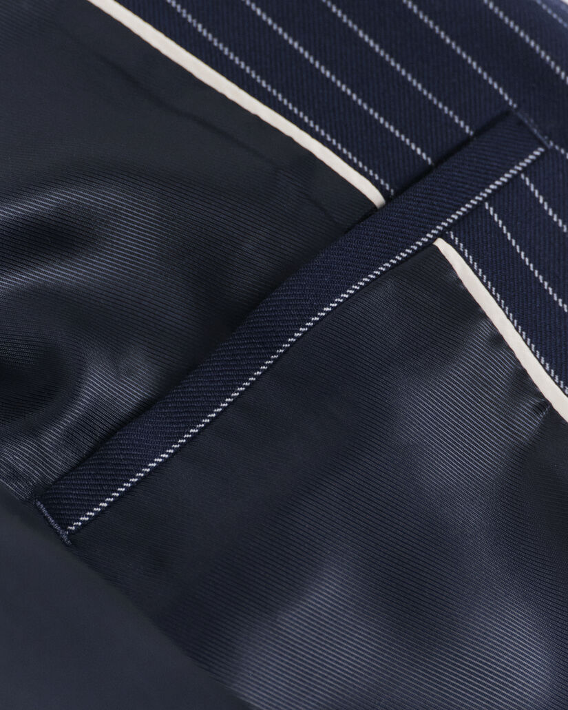 Regular Fit Club blazer met krijtstreepje