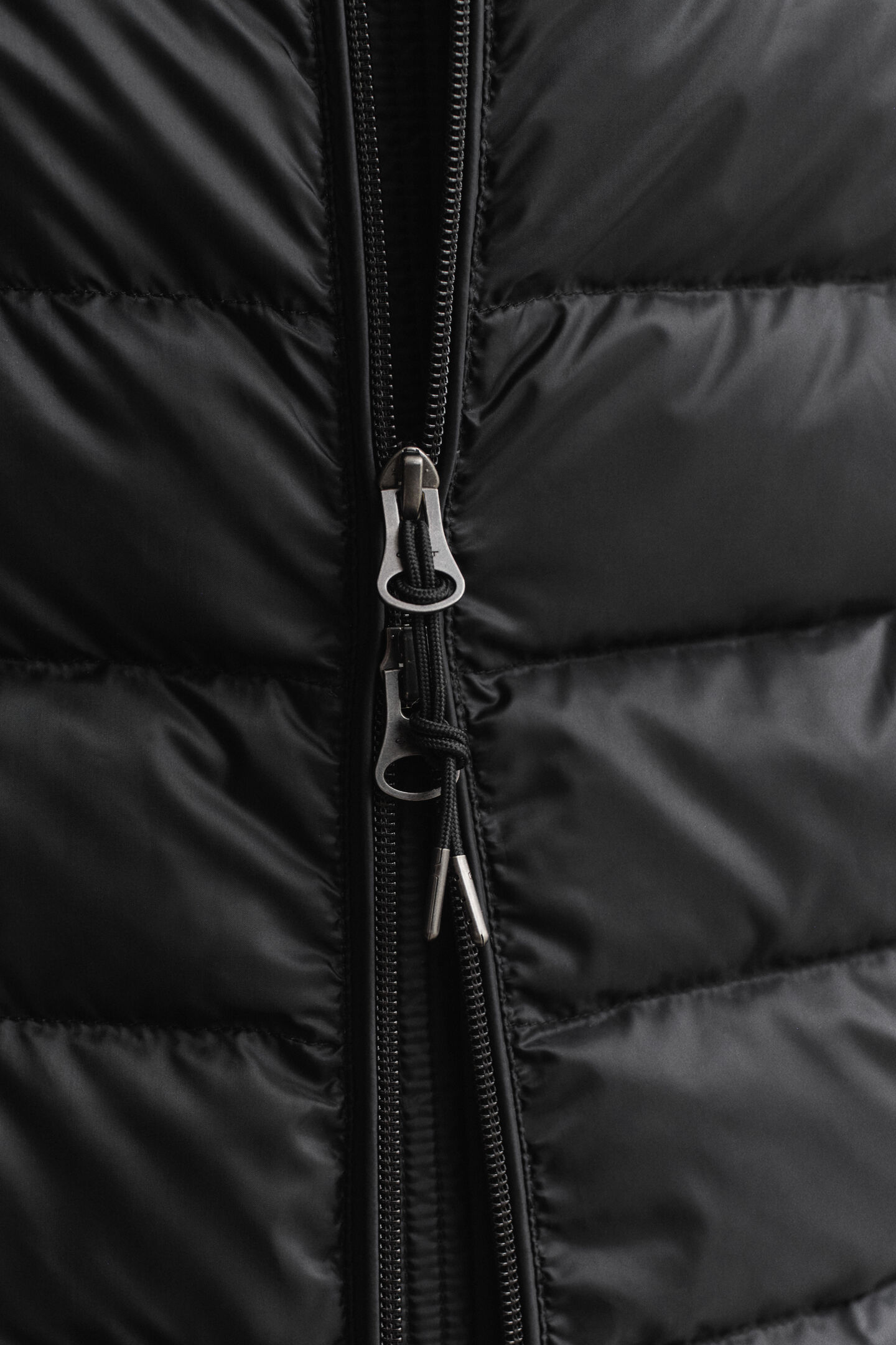 Lichte donsbodywarmer