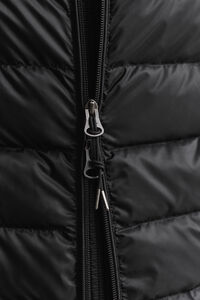 Lichte donsbodywarmer