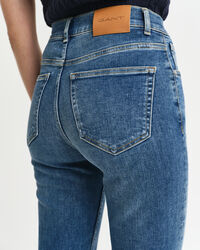 Slim Fit cropped jeans