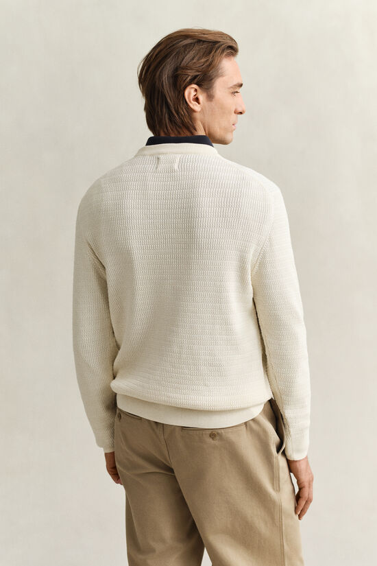 Gebreide trui met minikabels en ronde hals