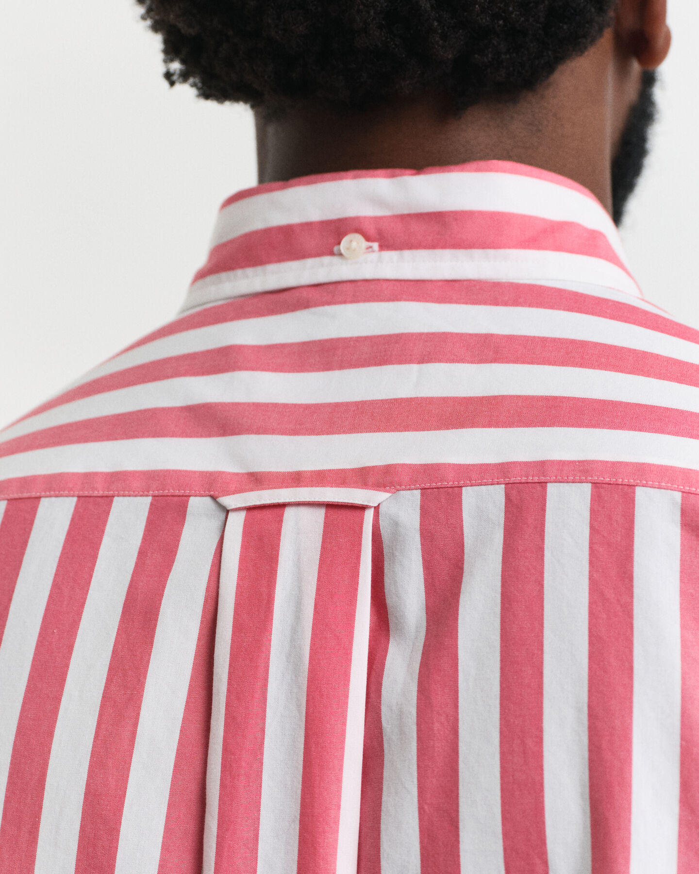 Regular Fit Classic poplin overhemd met korte mouwen en strepen