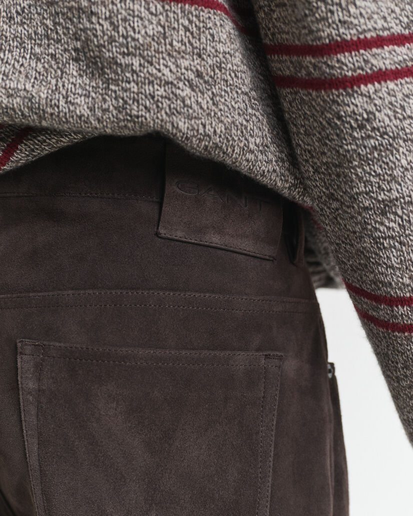 Su&egrave;de Straight Fit jeans