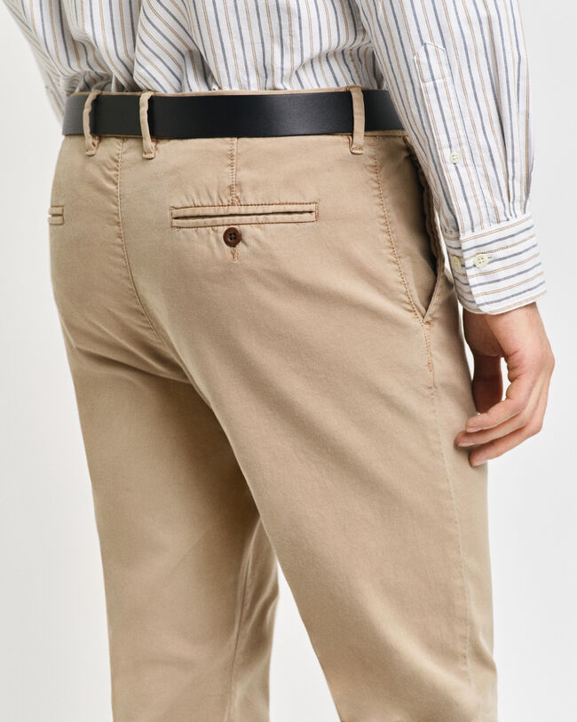 Slim Fit Dobby Structured chino