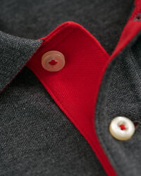 Piqu&eacute; Rugger met contrasterend detail