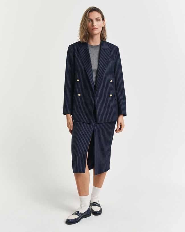 Lichtgewicht trui met ronde hals en korte mouwen