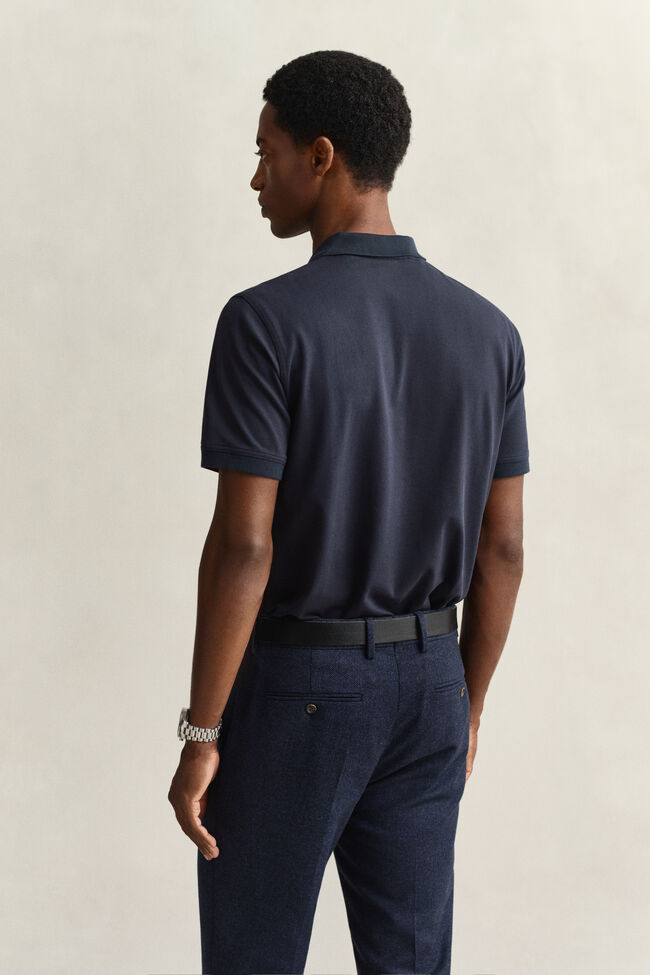 Piqu&eacute; poloshirt met contrasterend detail