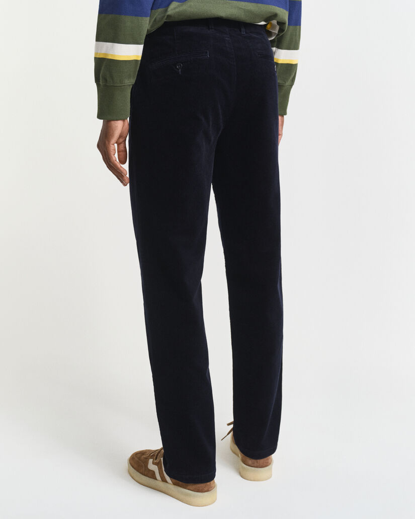 Regular Fit corduroy chino