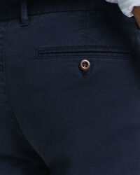 Slim Fit Dobby Structured chino