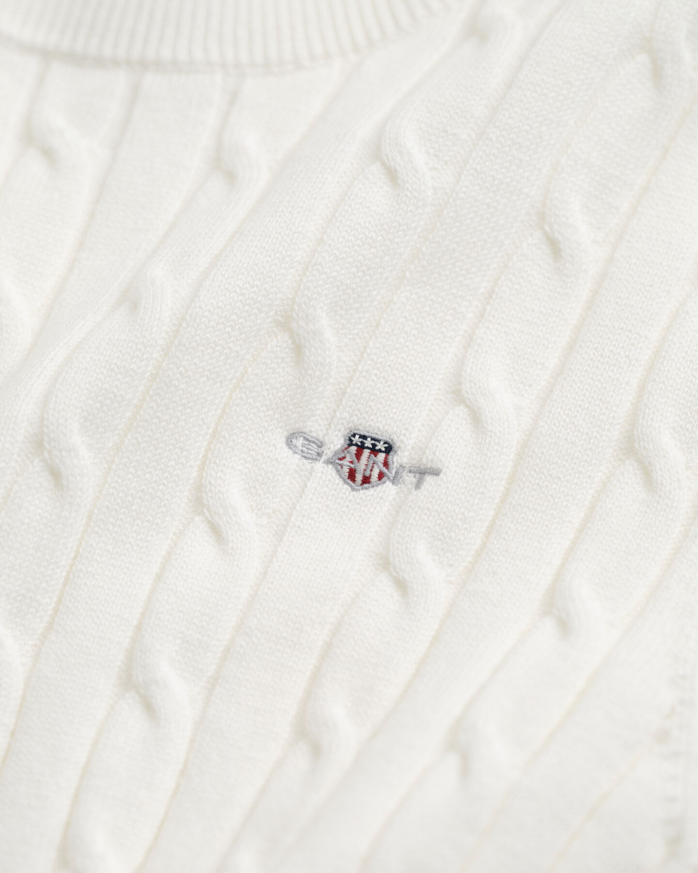 Gebreide kabeltrui met korte mouwen