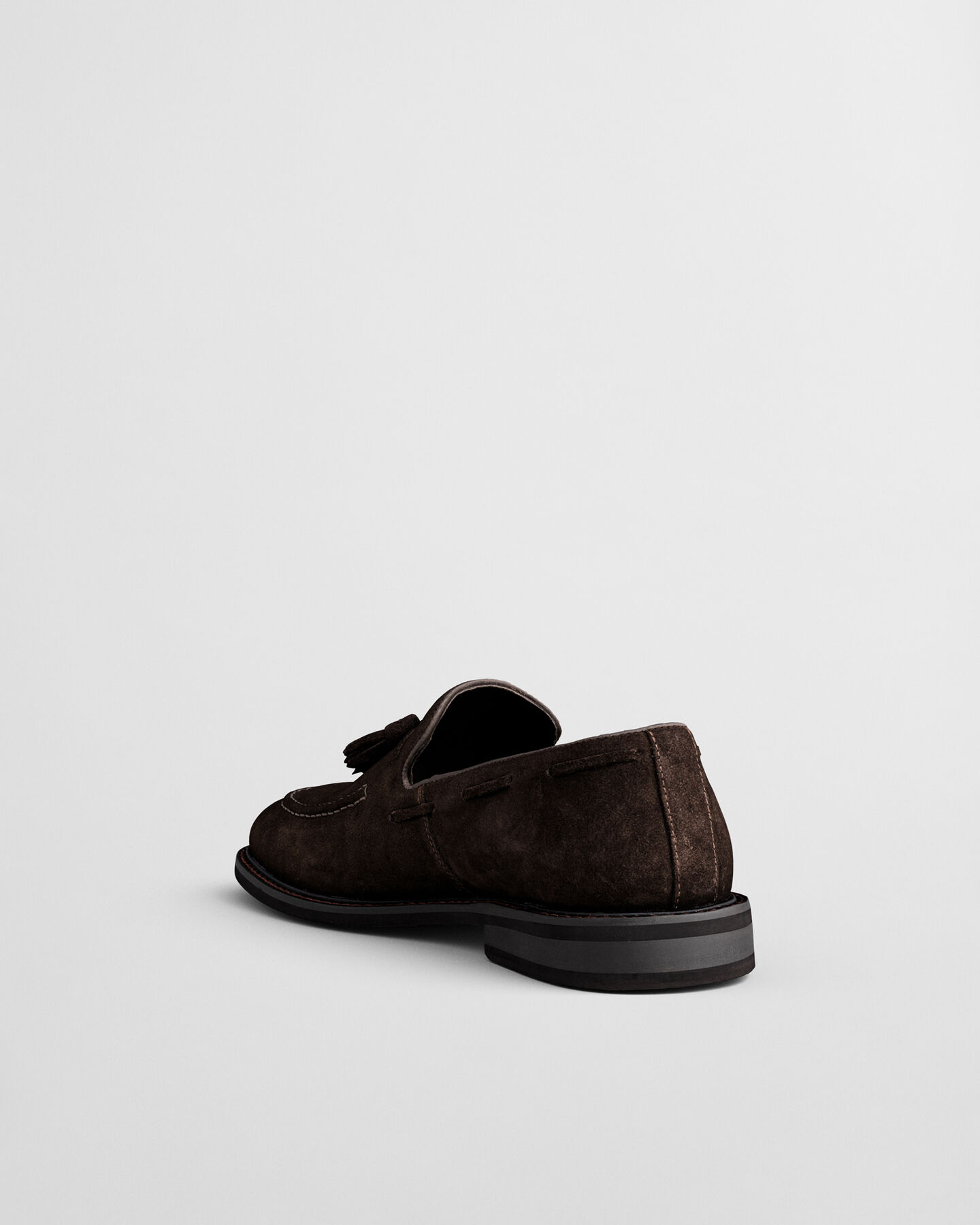 Lozham su&egrave;de loafers