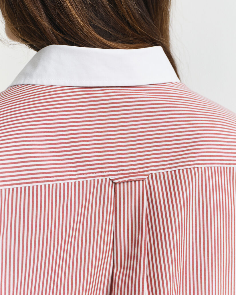 Oversized gestreept overhemd met contrasterende kraag en strepen