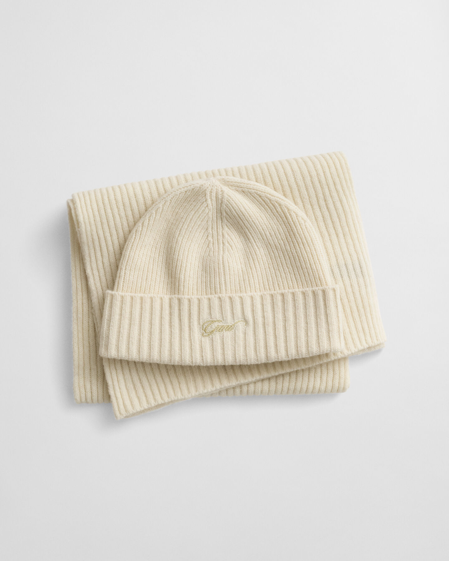 Cadeauset met beanie en sjaal met logo