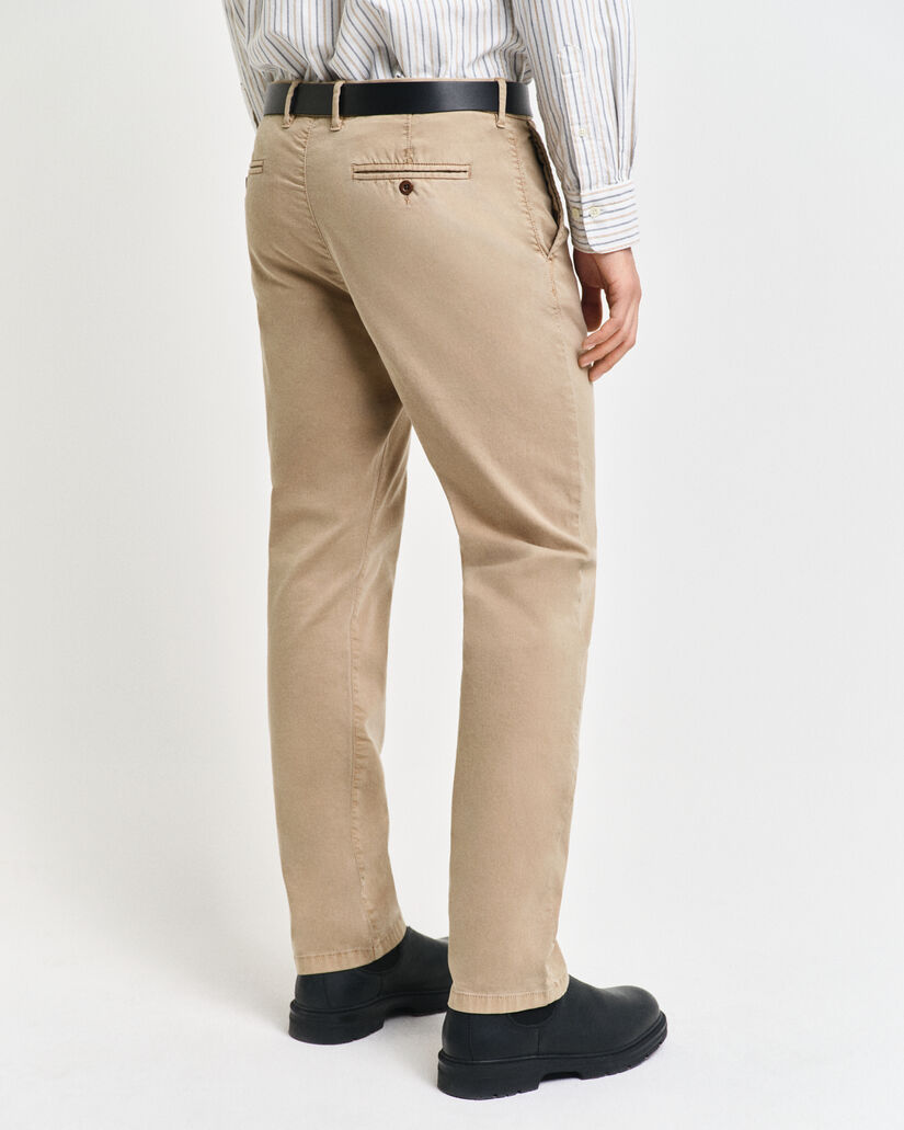 Slim Fit Dobby Structured chino