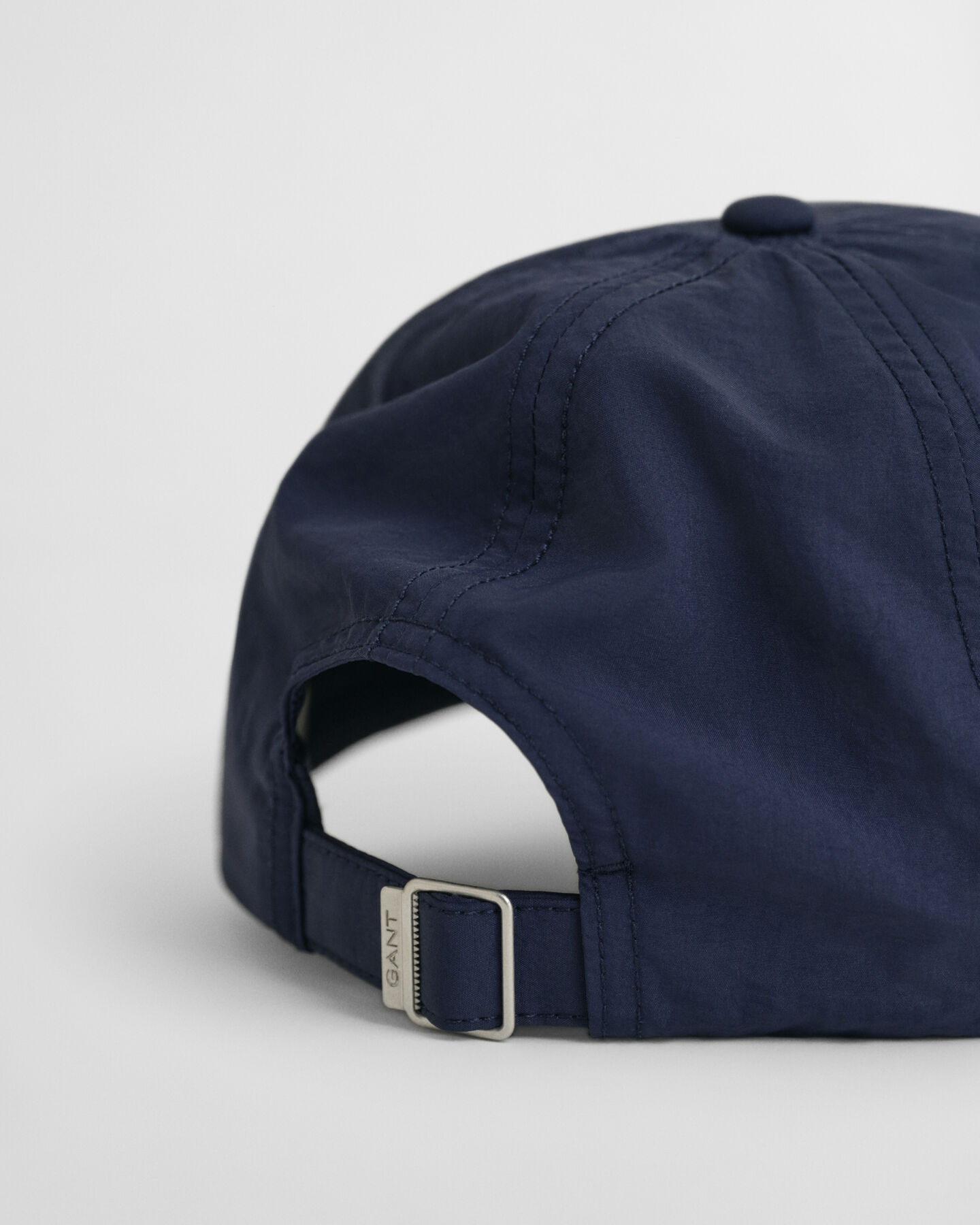 Small Graphic pet met gekreukt effect