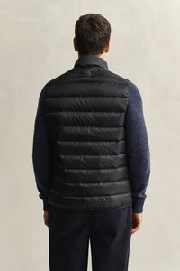 Lichte donsbodywarmer