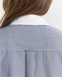 Oversized gestreept overhemd met contrasterende kraag en strepen