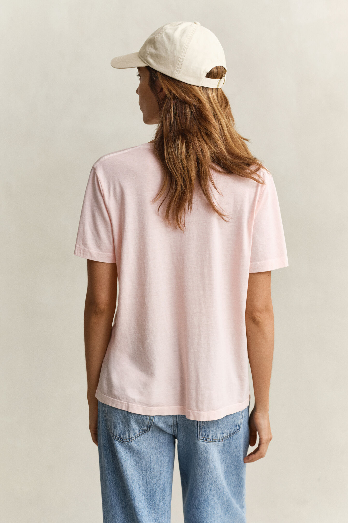 Verwassen Shield T-shirt met V-hals